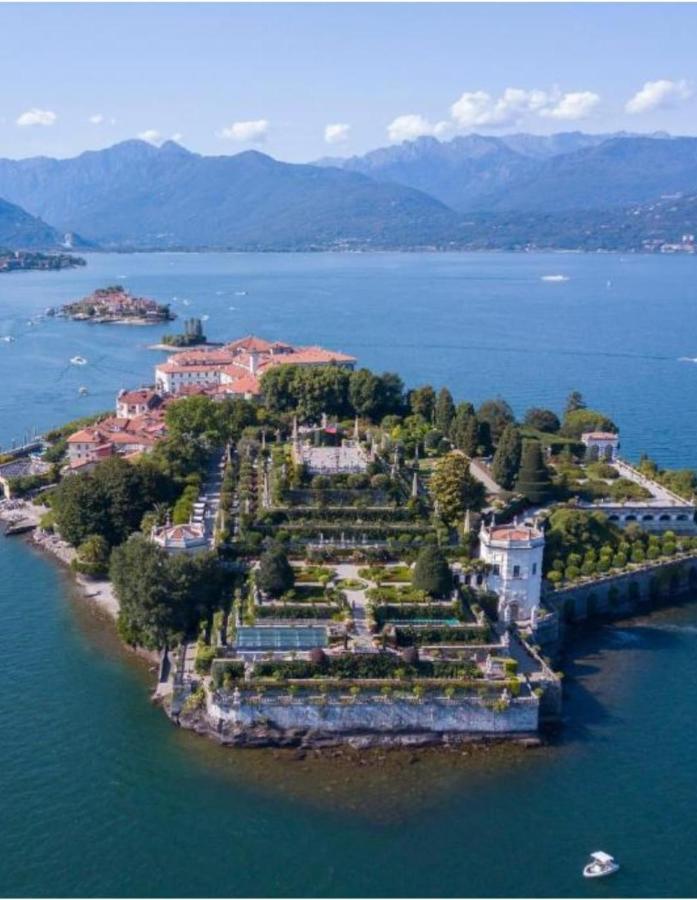 Casa Varenne Stropino Екстер'єр фото